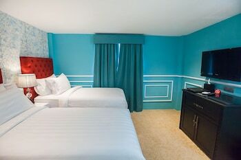 Deluxcious Heritage Hotel