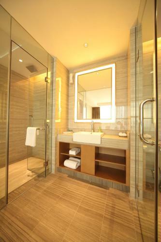 Hotel Days Inn Panyu