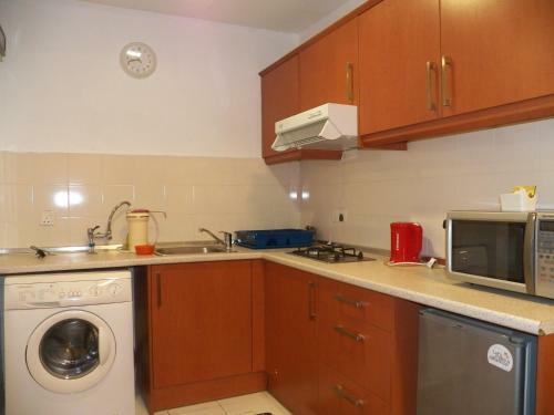 Maytower Apartment