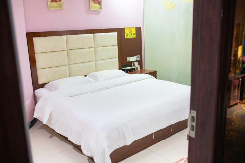 Hotel Theme Was Love Jiangwan Branch