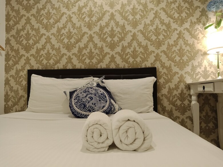 Elephant House Boutique Hotel