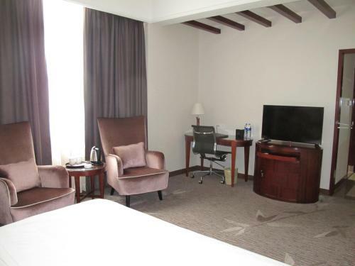 Guangzhou Nanfang Yiyuan Hotel