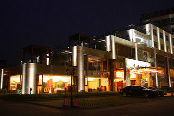 Landmark International Hotel Science City