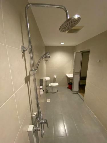 Raintree Hotel