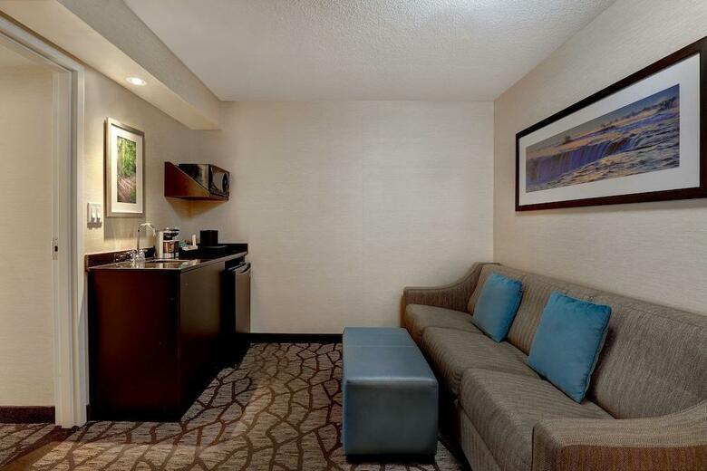 Hotel Embassy Suites Niagara Falls - Fallsview