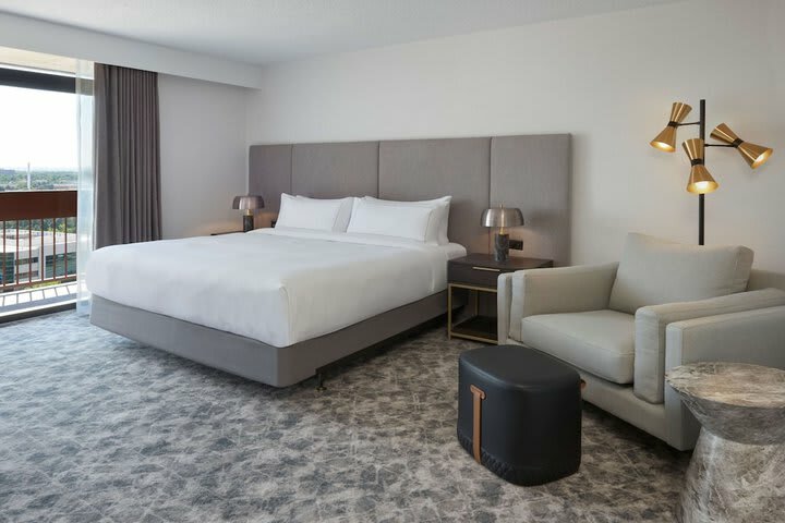 Delta Meadowvale Hotel And Conference Center