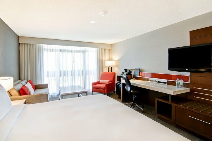 Delta Meadowvale Hotel And Conference Center