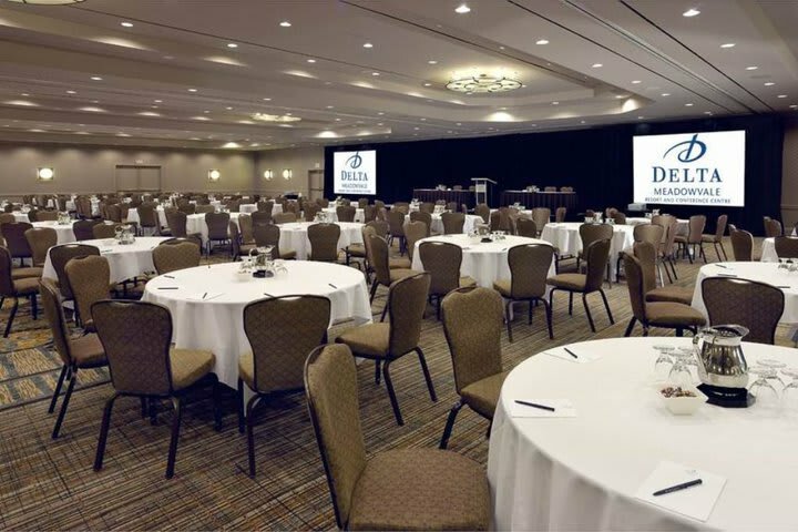Delta Meadowvale Hotel And Conference Center
