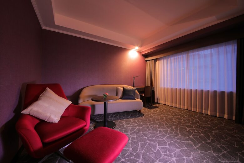 Palace Hotel Tachikawa