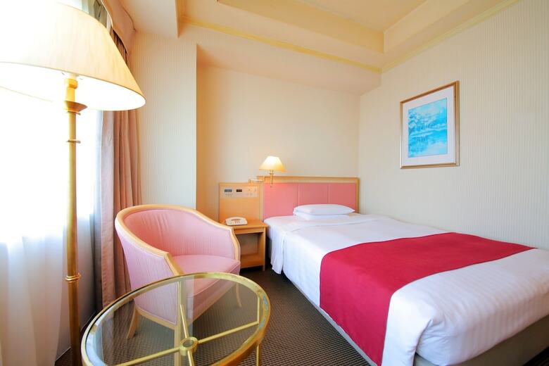 Palace Hotel Tachikawa