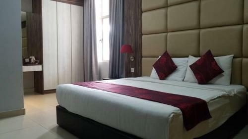 Signature Hotel @ Bangsar South