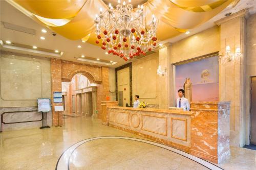 Waifiden Grand Easter International Apartment