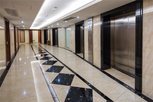 Waifiden Grand Easter International Apartment