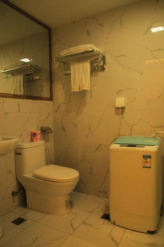 Waifiden Grand Easter International Apartment