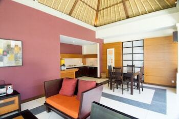 D'alang Alang Villas