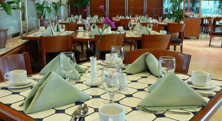Primula Beach Hotel