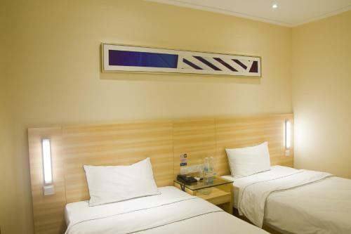 Denise Hotel Apartment(shangxiajiu Branch)