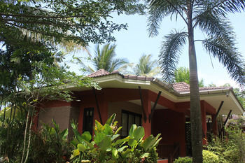 Hotel Sudala Beach Resort