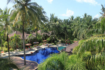 Hotel Sudala Beach Resort