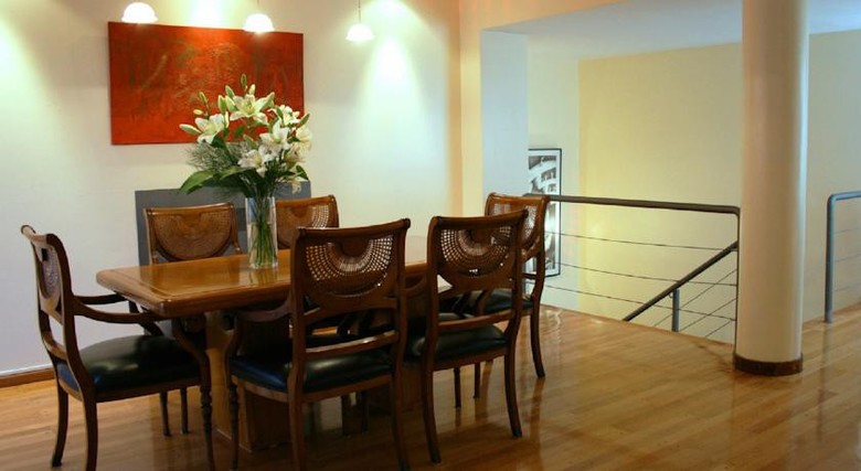 Hotel Plaza San Martin Suites