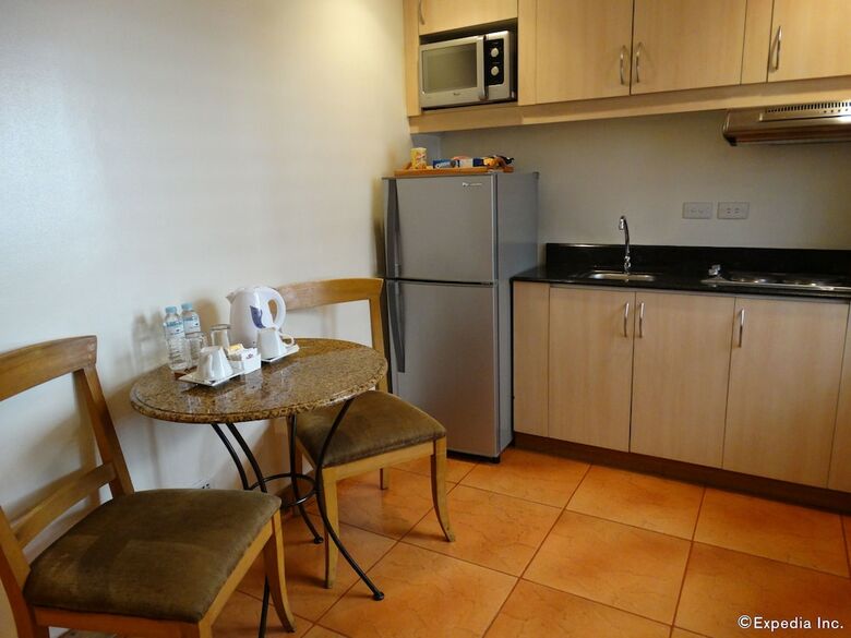 Hotel City Garden Suites Manila