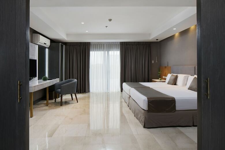 Hotel City Garden Suites Manila