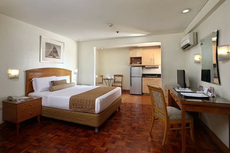 Hotel City Garden Suites Manila