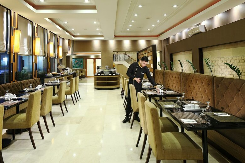 Hotel City Garden Suites Manila