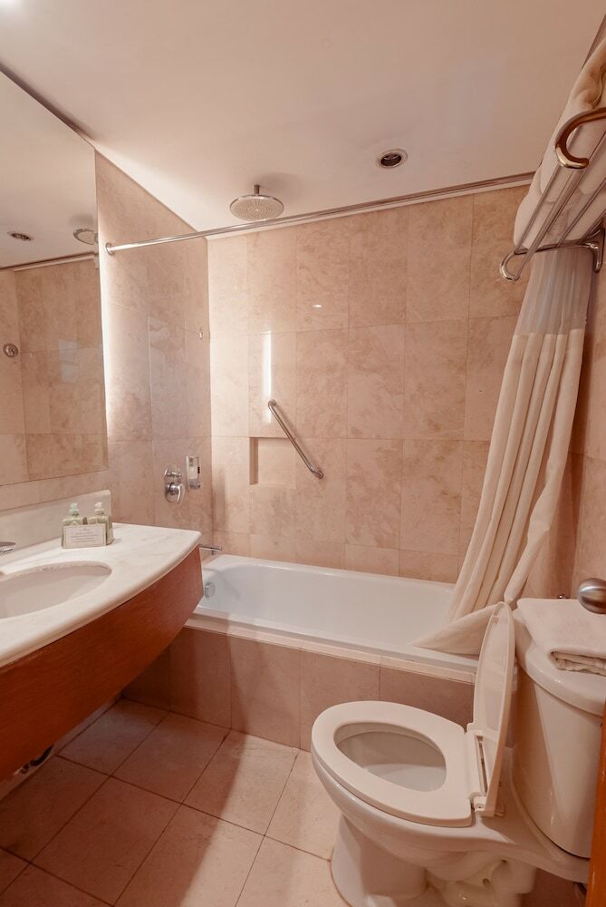 Hotel City Garden Suites Manila