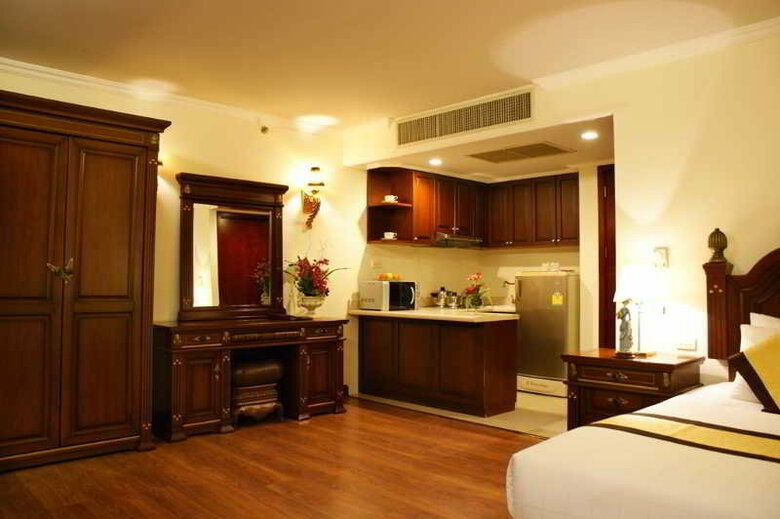 Hotel Lk Metropole