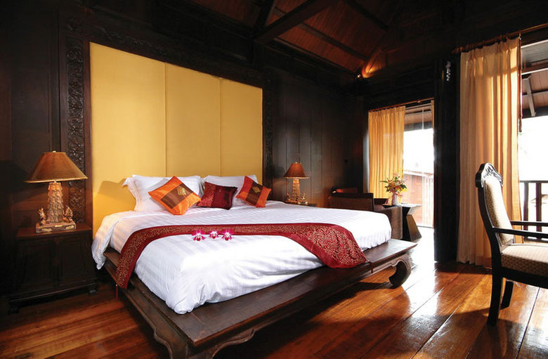 Hotel Takolaburi Cultural & Spa Resort