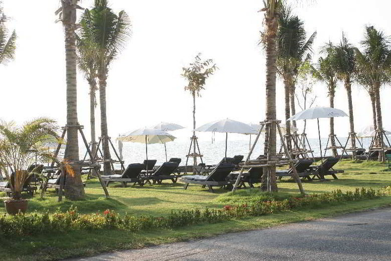 Hotel Grand Pacific Sovereign Resort