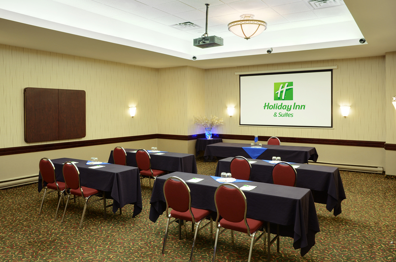 Holiday Inn Hotel & Suites Winnipeg Downtown