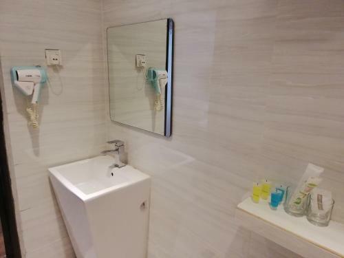 Ease Hotel Sdn Bhd
