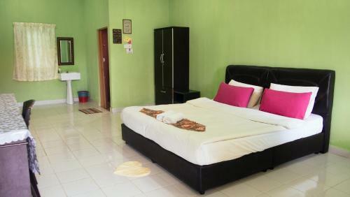 My Rainforest Hotel At Cenang Beach