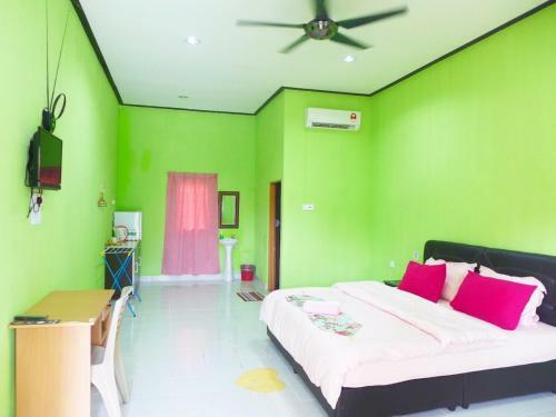My Rainforest Hotel At Cenang Beach