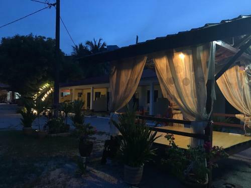 My Rainforest Hotel At Cenang Beach