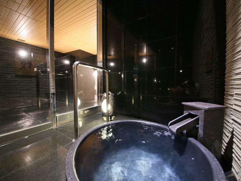 Apa Hotel Shinjuku Gyoenmae