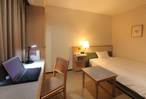Odakyu Station Hotel Hon-atsugi