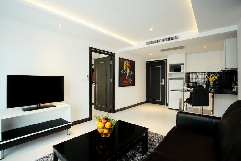 Hotel Amari Nova Suites
