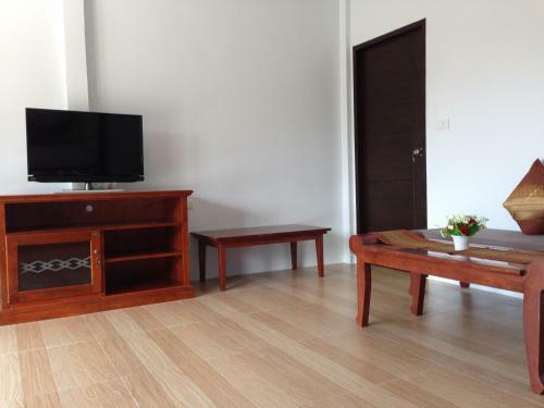 Hotel The Hip Resort @ Khao Lak