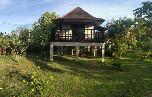 Hotel The Hip Resort @ Khao Lak