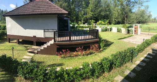 Hotel The Hip Resort @ Khao Lak