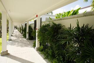 Two Villas Holiday Phuket Oxygen Style Bang Tao Beach