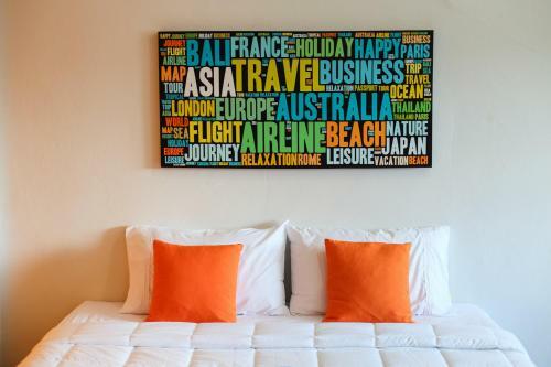 Hostal Bangtao Guest House