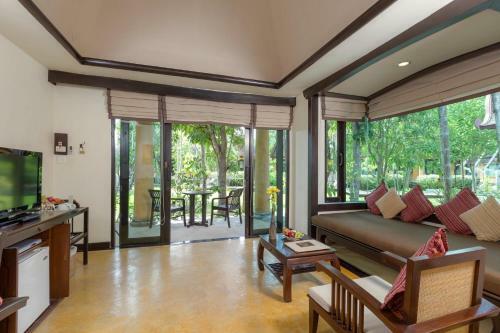 Hotel The Village Resort & Spa