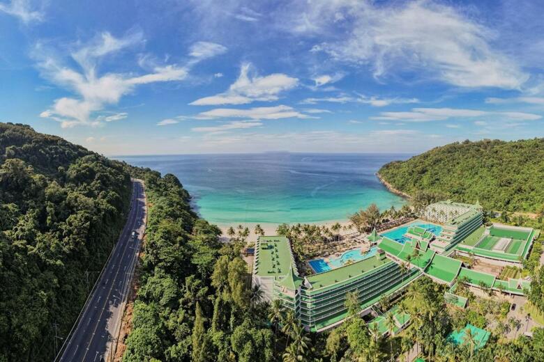 Hotel Le Meridien Phuket Beach Resort