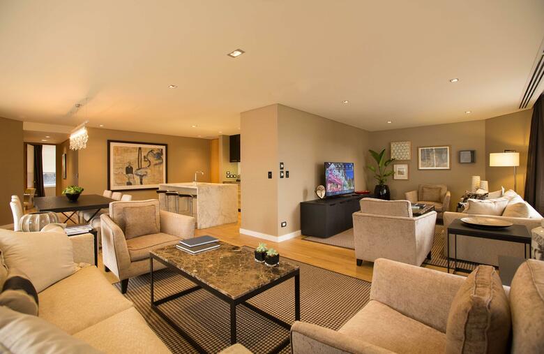 Hotel Stamford Plaza
