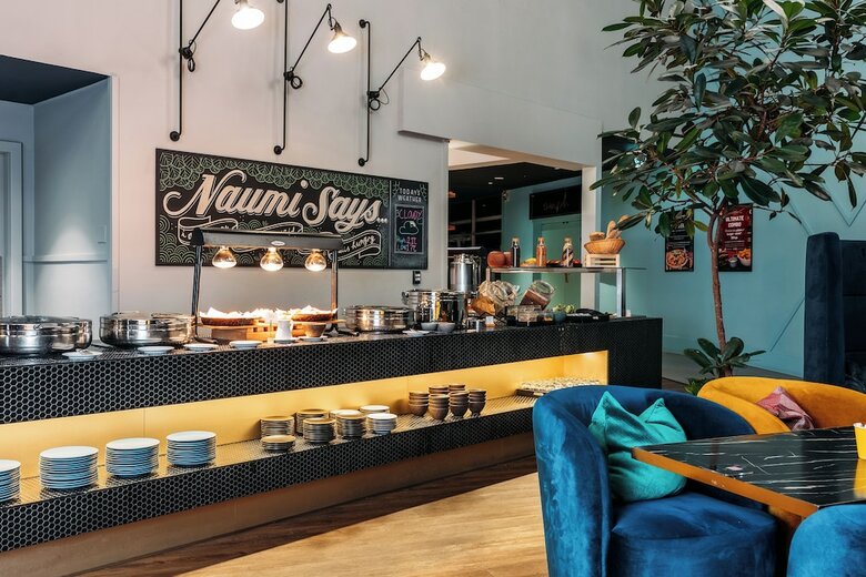 Naumi Auckland Airport Hotel