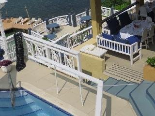 Hotel Moxon Beach